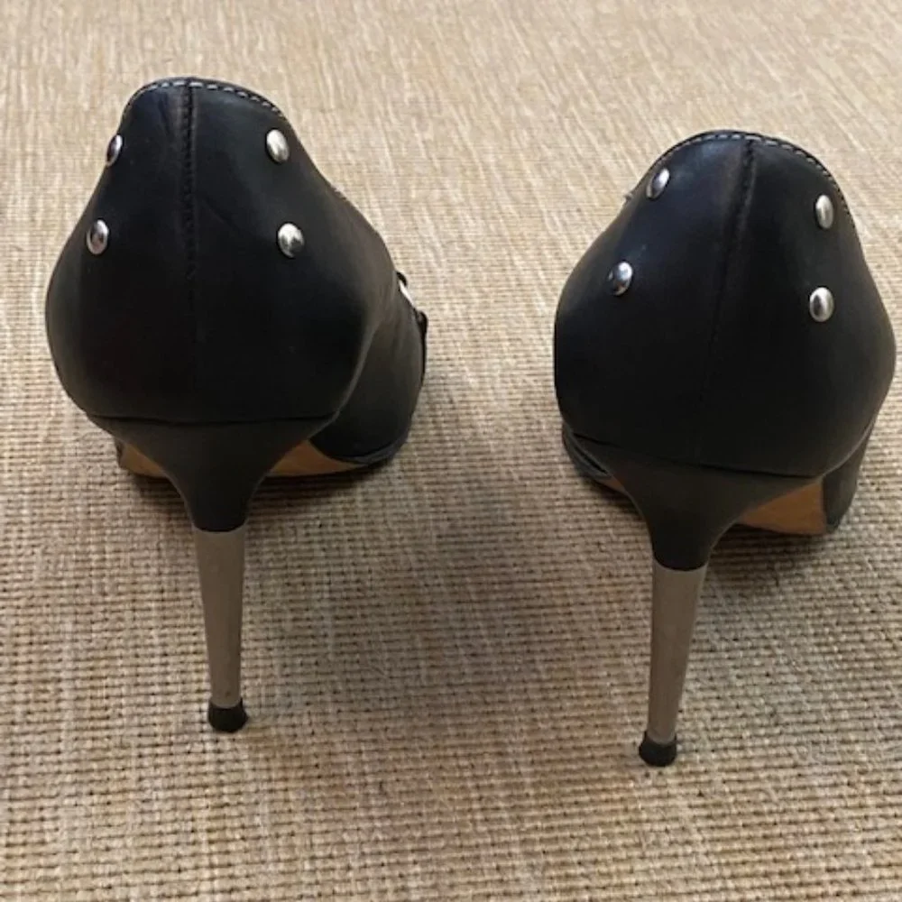 Manolo Blahnik Peep Toe Pumps - Picture 4 of 6